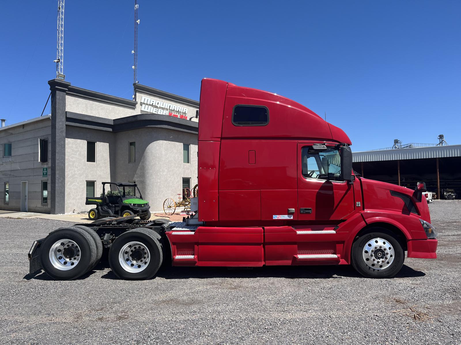 ./imagenes/INVOICE/2019/16570/VOLVO VNL64T670 (6).JPG